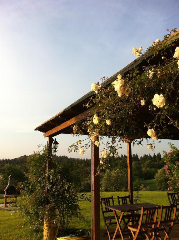 Вилла Azienda Agrituristica Bellavista Монтеспертоли Экстерьер фото