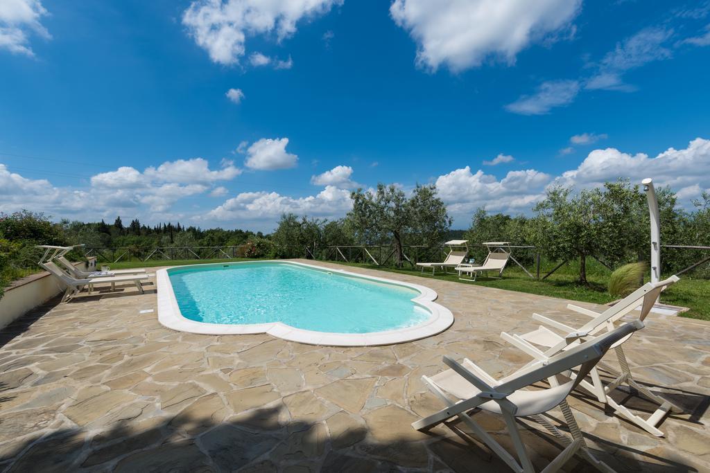 Вилла Azienda Agrituristica Bellavista Монтеспертоли Экстерьер фото